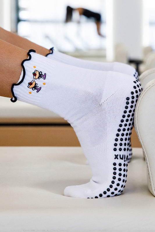 Frilly Champers Grip Socks