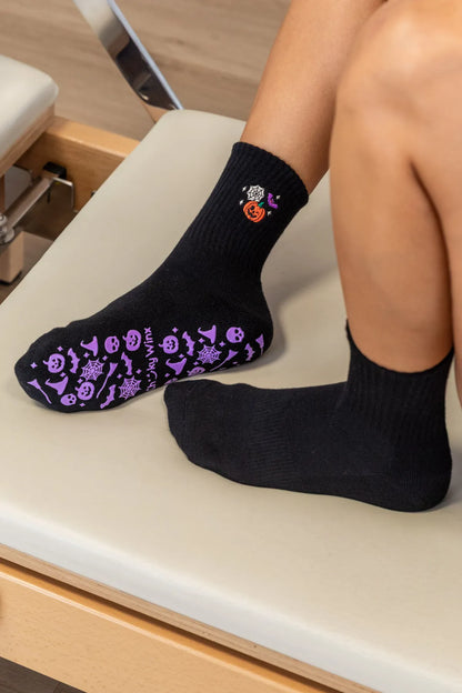 Crew Pumpkin Web Grip Socks